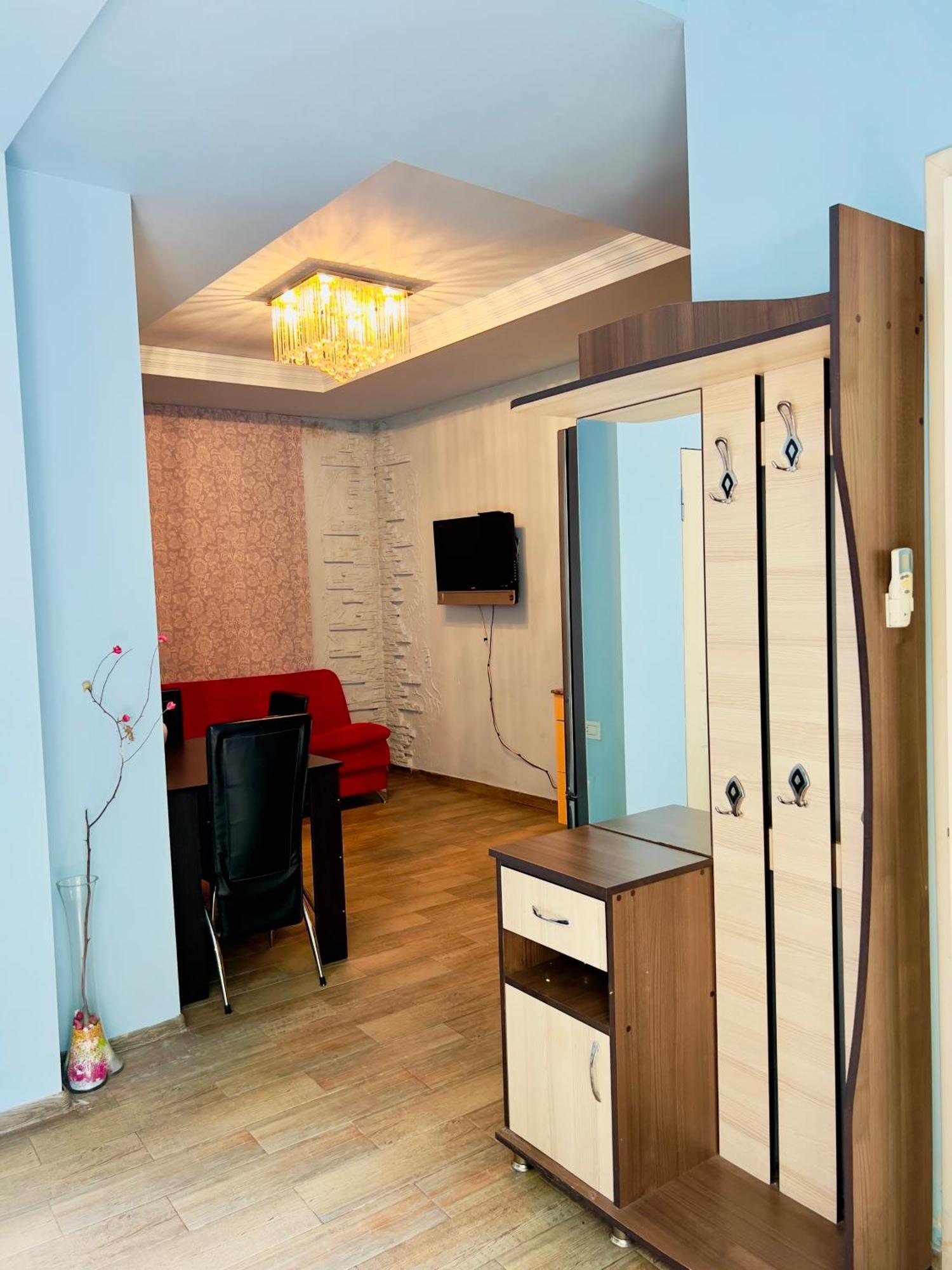 Apartment Maisi Batumi Exterior photo