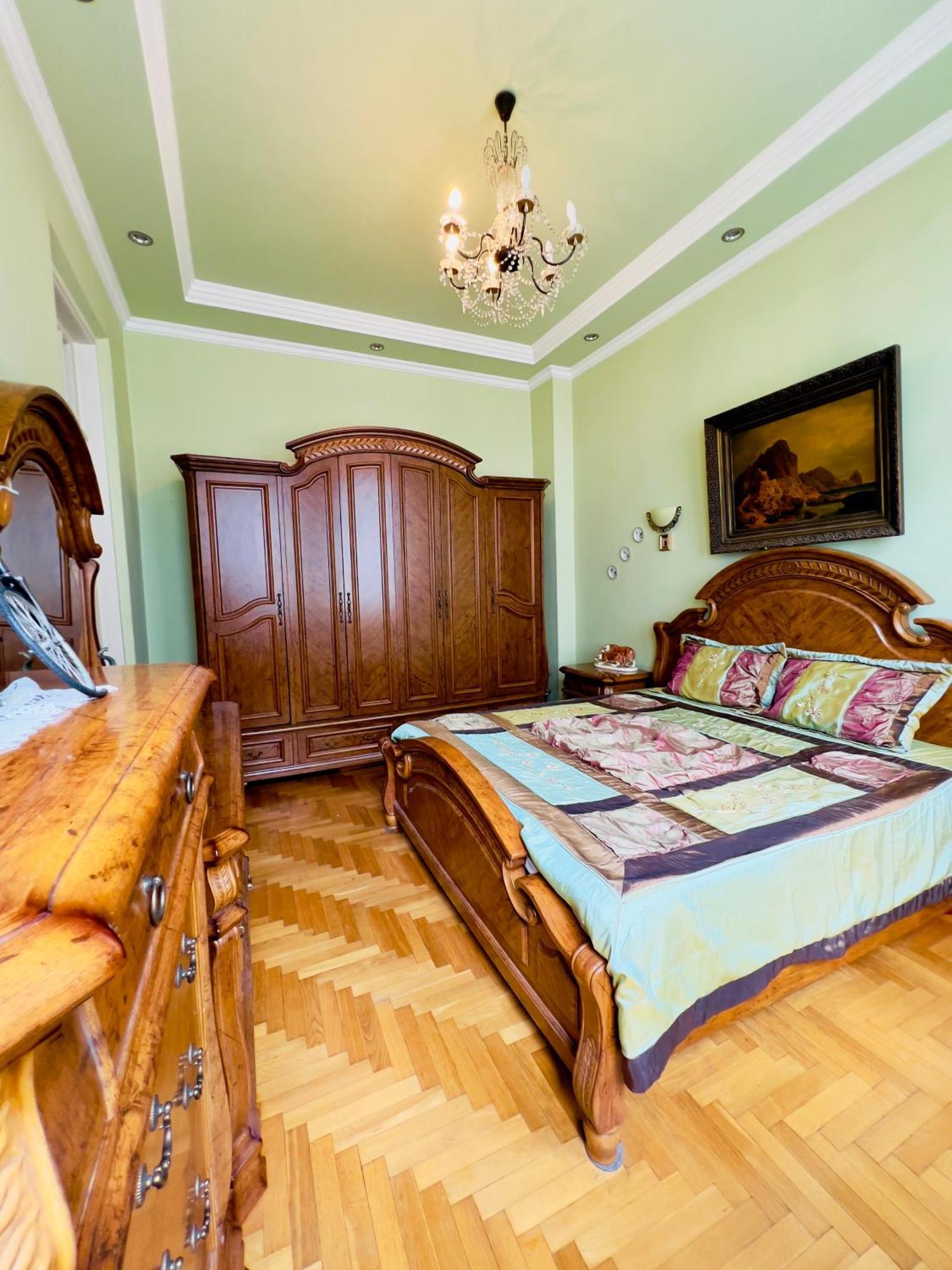 Apartment Maisi Batumi Exterior photo