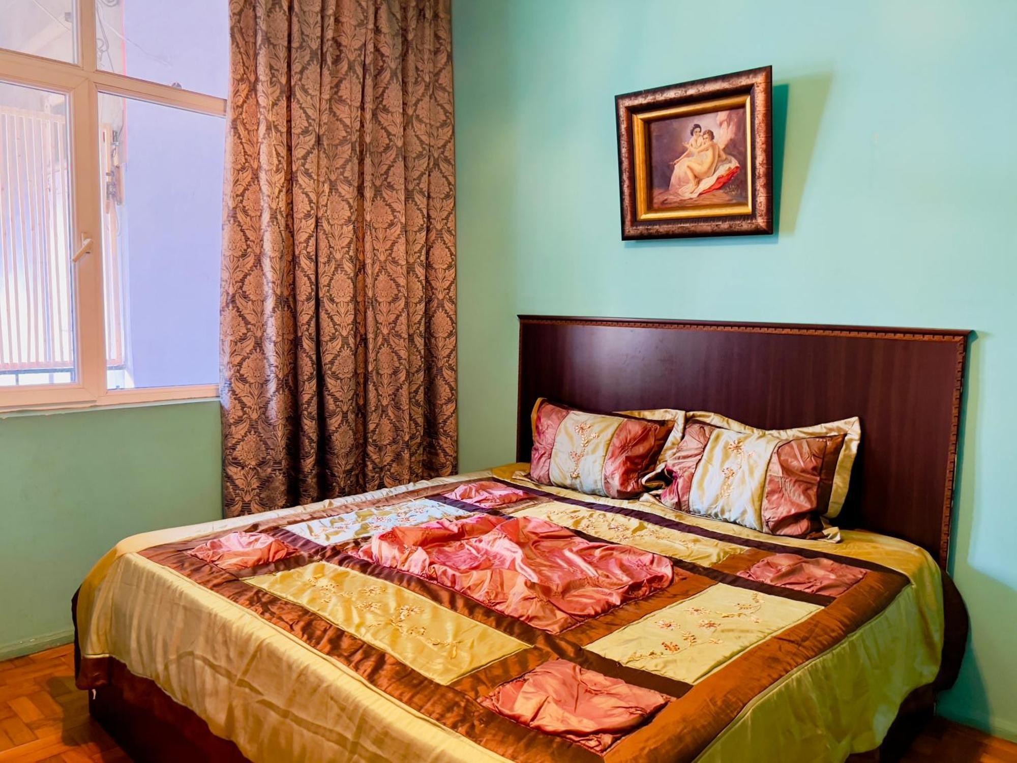 Apartment Maisi Batumi Exterior photo